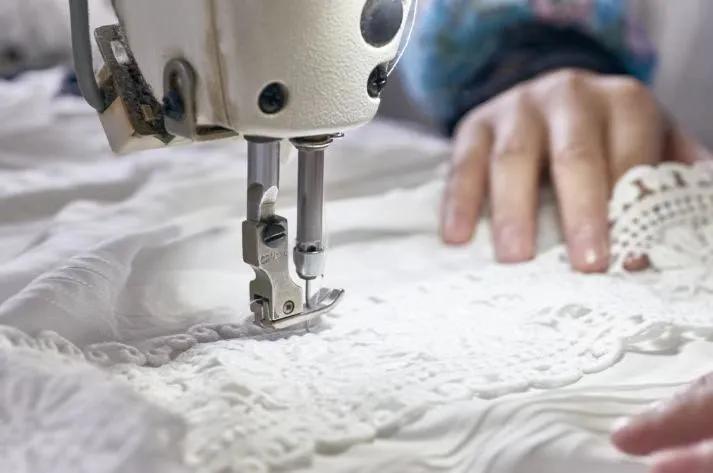 Lianpin Women's Factory Banner 2